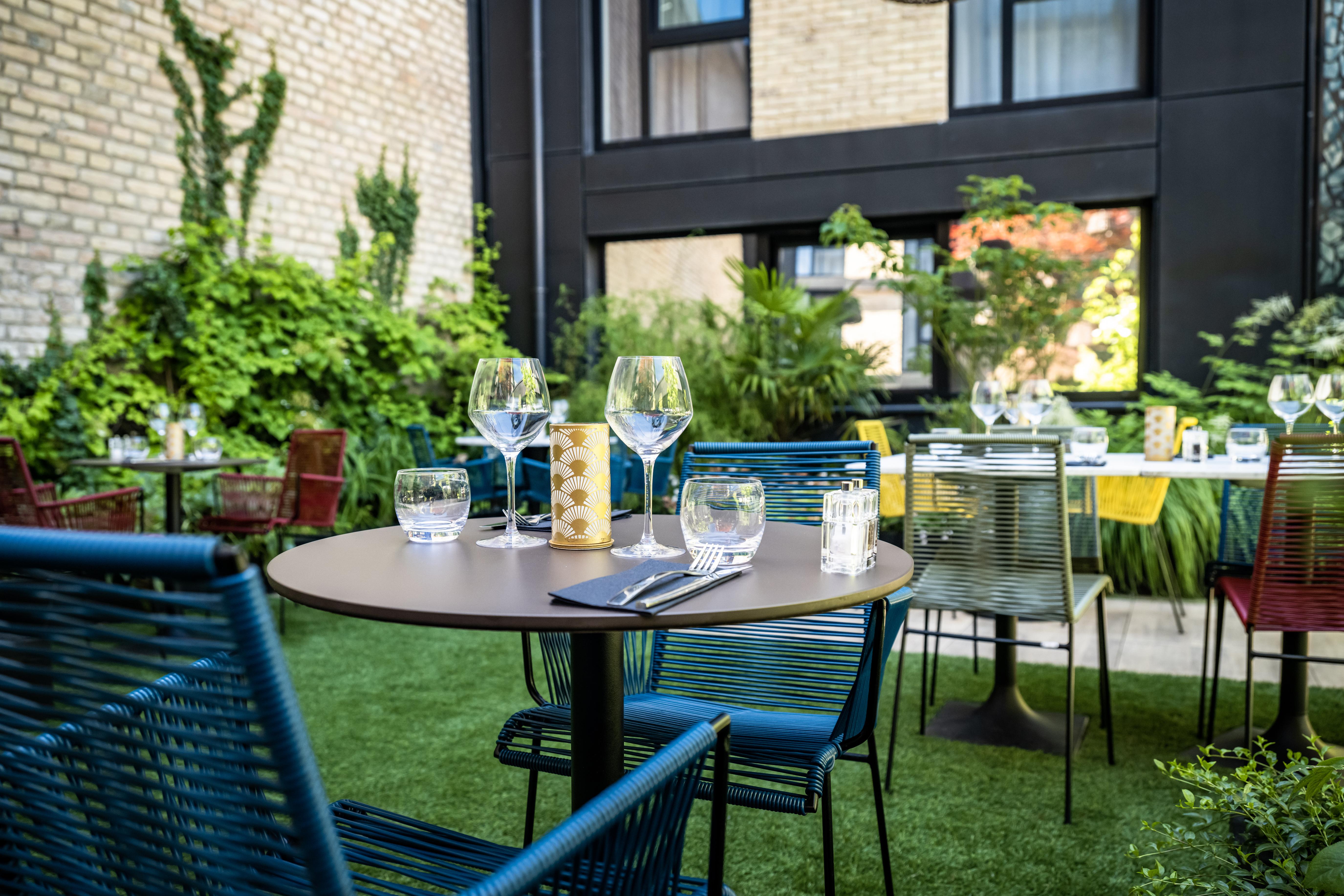 Voco Strasbourg Centre - The Garden By Ihg Hotel Exterior photo