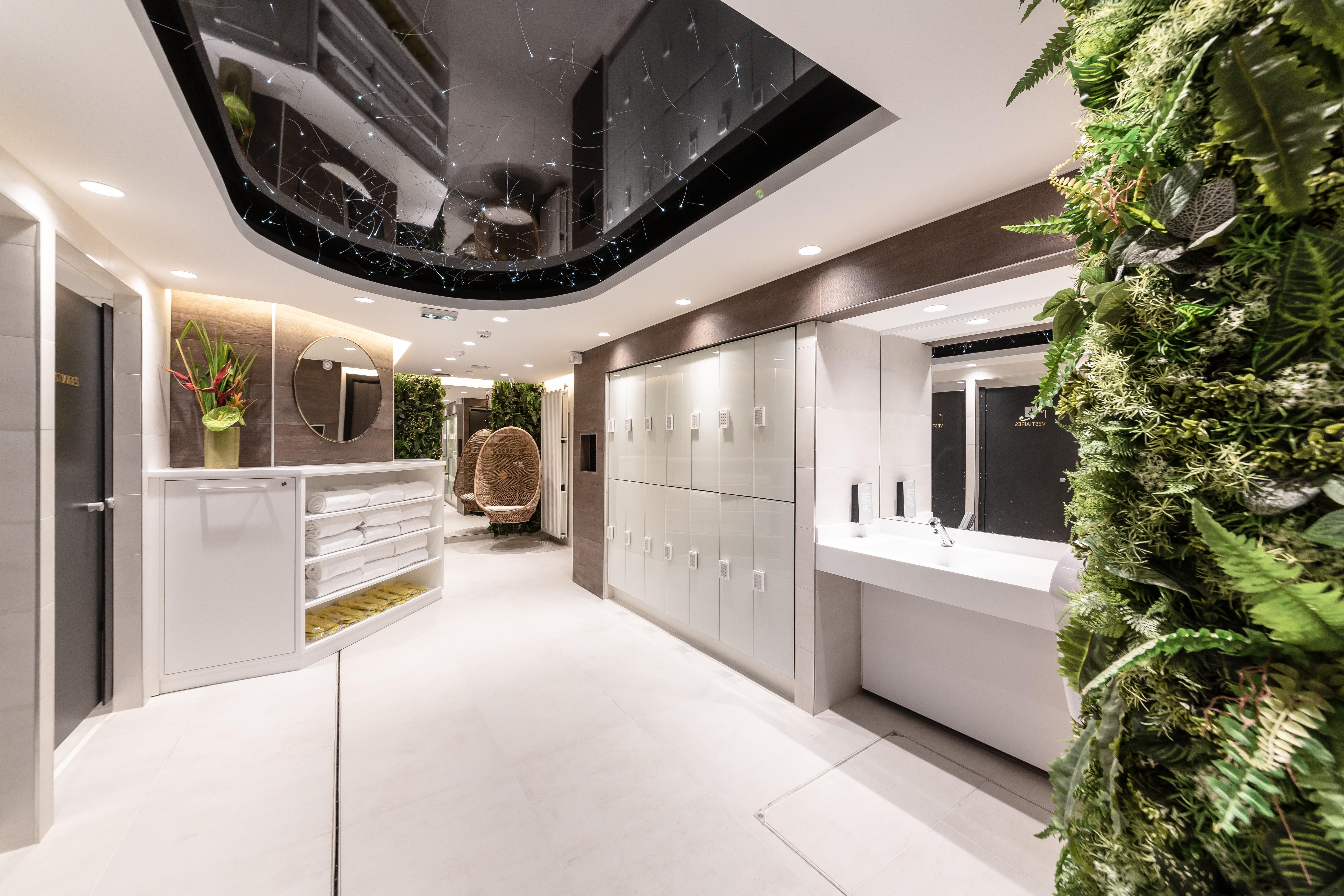 Voco Strasbourg Centre - The Garden By Ihg Hotel Exterior photo